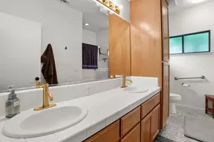 2561 Central Park Dr, Lodi, CA 95242 - Photo 13