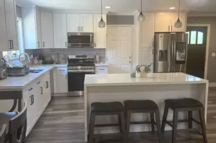 7201 Candlestick Way, Sacramento, CA 95842 - Photo 9