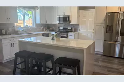 7201 Candlestick Way, Sacramento, CA 95842 - Photo 7