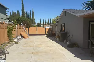 7201 Candlestick Way, Sacramento, CA 95842 - Photo 17