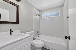 5900 Brittany Way, Citrus Heights, CA 95610 - Photo 9