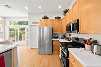 2529 Dinwiddie Way, Elk Grove, CA 95758 - Photo 15