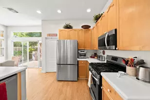 2529 Dinwiddie Way, Elk Grove, CA 95758 - Photo 15