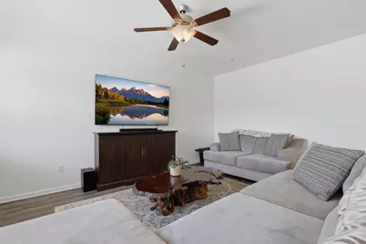 2040 Spruce Street, Gridley, CA 95948 - Photo 13