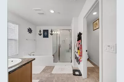1767 W Woodward Avenue, Manteca, CA 95337 - Photo 17