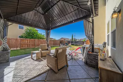 1767 W Woodward Avenue, Manteca, CA 95337 - Photo 43