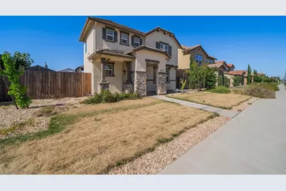 1767 W Woodward Avenue, Manteca, CA 95337 - Photo 9