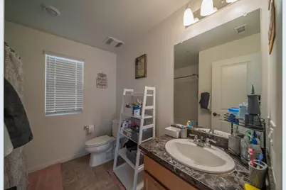 1767 W Woodward Avenue, Manteca, CA 95337 - Photo 49