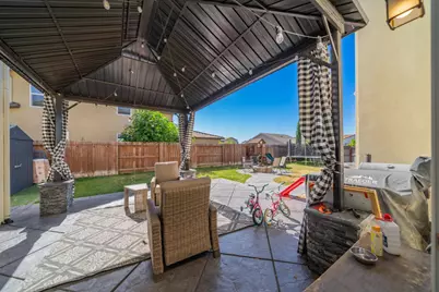 1767 W Woodward Avenue, Manteca, CA 95337 - Photo 45