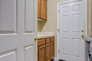 1704 Nutshell Ct, Hughson, CA 95326 - Photo 27