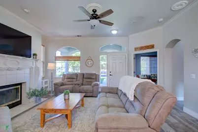 1704 Nutshell Court, Hughson, CA 95326 - Photo 11
