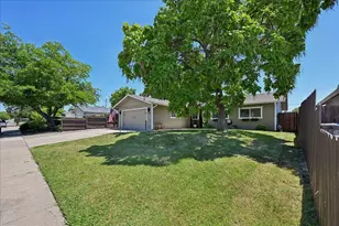 7724 Spring Valley Ave, Citrus Heights, CA 95610 - Photo 29