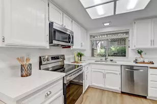 7052 San Jacinto Ct, Citrus Heights, CA 95621 - Photo 23