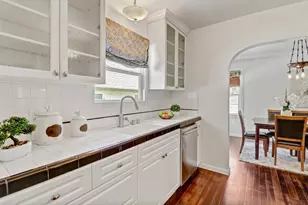 1864 46th St, Sacramento, CA 95819 - Photo 19