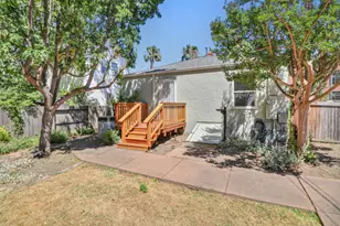 1864 46th St, Sacramento, CA 95819 - Photo 35
