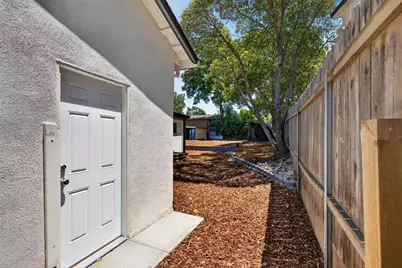8240 Patton Avenue, Citrus Heights, CA 95610 - Photo 33