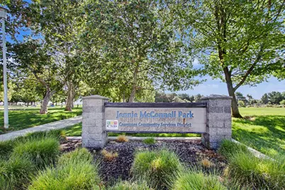 10115 Hampton Oak Drive, Elk Grove, CA 95624 - Photo 51