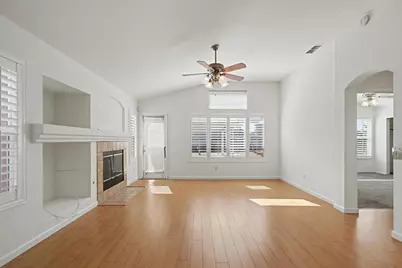 10115 Hampton Oak Drive, Elk Grove, CA 95624 - Photo 11
