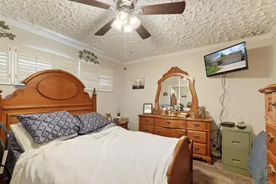 715 El Dorado Avenue, Lodi, CA 95240 - Photo 17