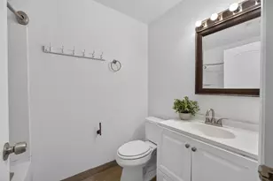 7325 Skander Way, Sacramento, CA 95828 - Photo 23