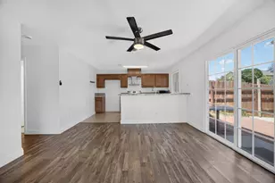 7325 Skander Way, Sacramento, CA 95828 - Photo 13