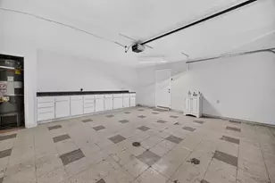 7325 Skander Way, Sacramento, CA 95828 - Photo 39
