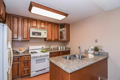 9524 Emerald Park Drive #1, Elk Grove, CA 95624 - Photo 15