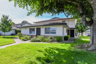 9524 Emerald Park Drive #1, Elk Grove, CA 95624 - Photo 5