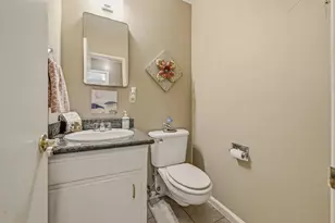 6090 Country Club Pl, Merced, CA 95340 - Photo 33