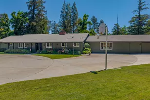 6090 Country Club Pl, Merced, CA 95340 - Photo 21