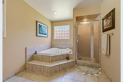 6090 Country Club Place, Merced, CA 95340 - Photo 59