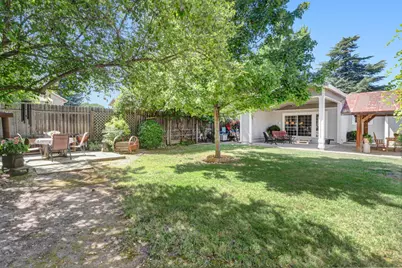 8560 Shawnee Avenue, Fair Oaks, CA 95628 - Photo 49
