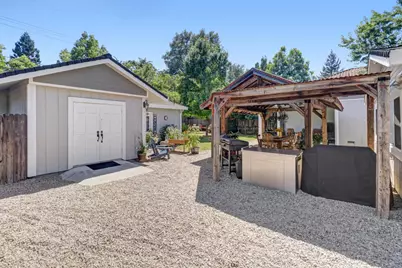 8560 Shawnee Avenue, Fair Oaks, CA 95628 - Photo 53
