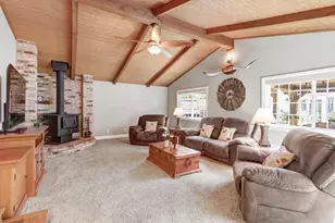 8560 Shawnee Ave, Fair Oaks, CA 95628 - Photo 9