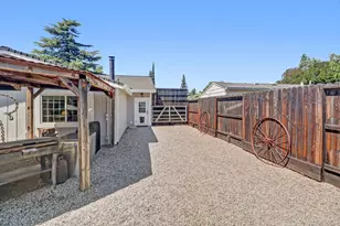 8560 Shawnee Ave, Fair Oaks, CA 95628 - Photo 53