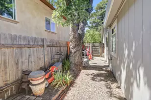 8560 Shawnee Ave, Fair Oaks, CA 95628 - Photo 57
