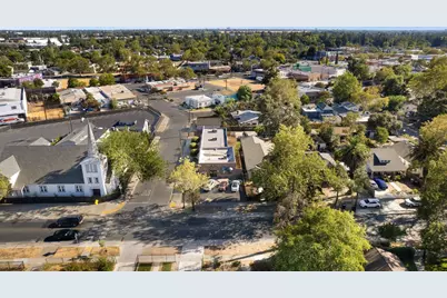 646 El Camino Avenue, Sacramento, CA 95815 - Photo 9