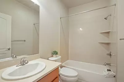 566 W Bonaventure Avenue, Mountain House, CA 95391 - Photo 23