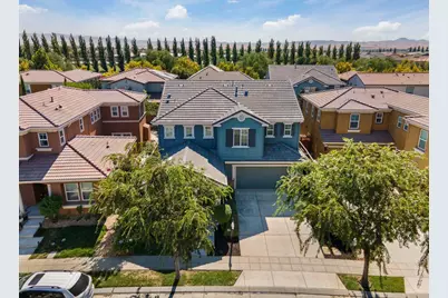 566 W Bonaventure Avenue, Mountain House, CA 95391 - Photo 31