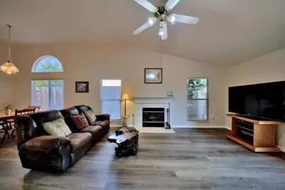 1007 Lourence Drive, Tracy, CA 95376 - Photo 7