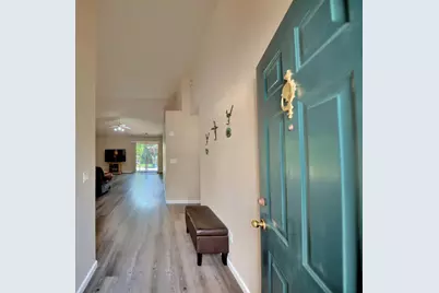 1007 Lourence Drive, Tracy, CA 95376 - Photo 5