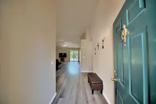 1007 Lourence Dr, Tracy, CA 95376 - Photo 5