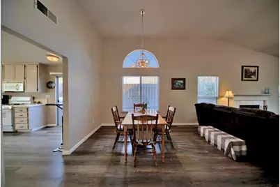 1007 Lourence Drive, Tracy, CA 95376 - Photo 7
