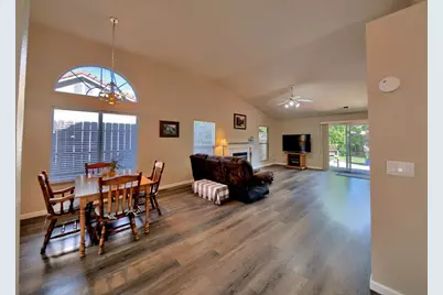 1007 Lourence Drive, Tracy, CA 95376 - Photo 5