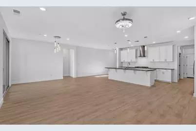 9673 Sedgefield Circle, Elk Grove, CA 95624 - Photo 11