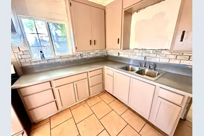 1924 Kenneth Street, Modesto, CA 95351 - Photo 19