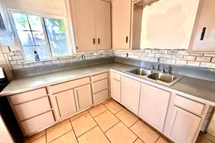 1924 Kenneth St, Modesto, CA 95351 - Photo 19