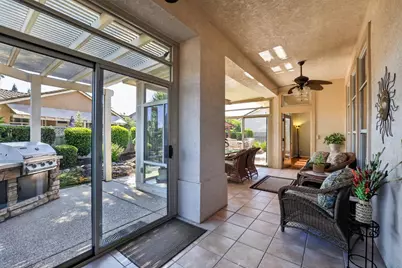 201 Stamos, Roseville, CA 95747 - Photo 29