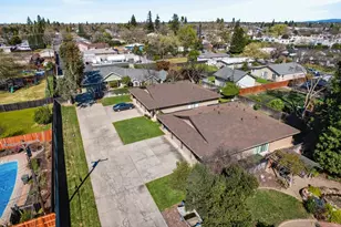 1913 Belcot Rd, Sacramento, CA 95825 - Photo 29