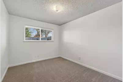 1913 Belcot Road, Sacramento, CA 95825 - Photo 19